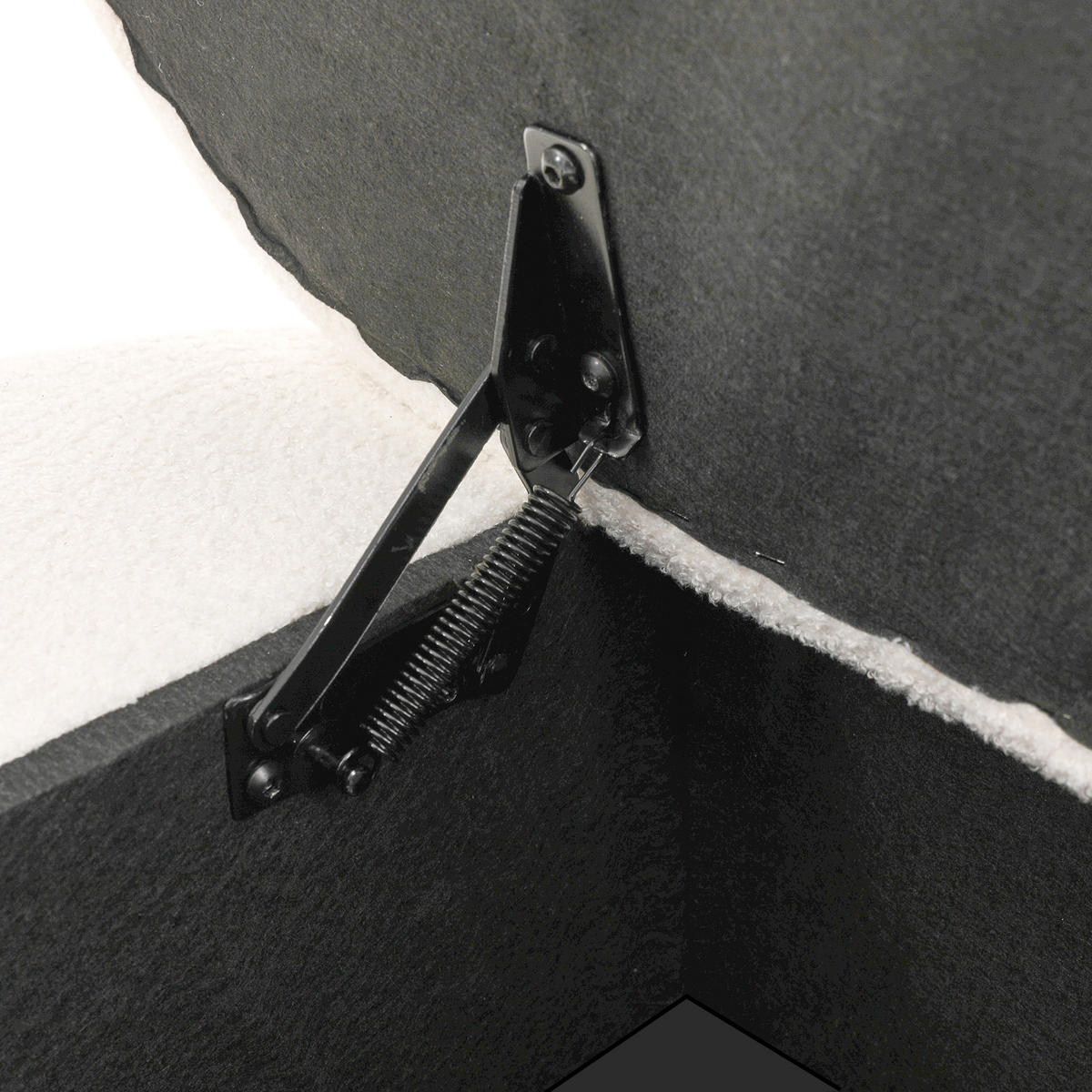 CHAISELONGUE Weiß mit Stauraum und geschwungener Rückenlehne, Lammfell-Optik - Goldfarben/Weiß, Holzwerkstoff/Textil (64/70/134cm) - CHICFURN