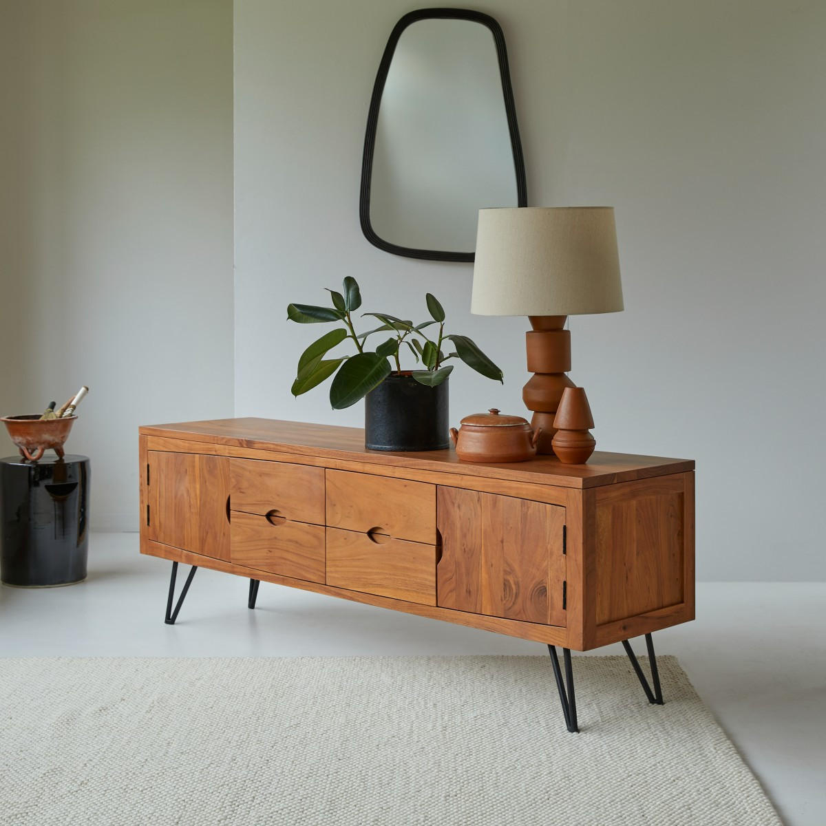 TV-SCHRANK Bonnie Dunkelbraun aus Akazie - Dunkelbraun, Holz (180/62/45cm) - Tikamoon