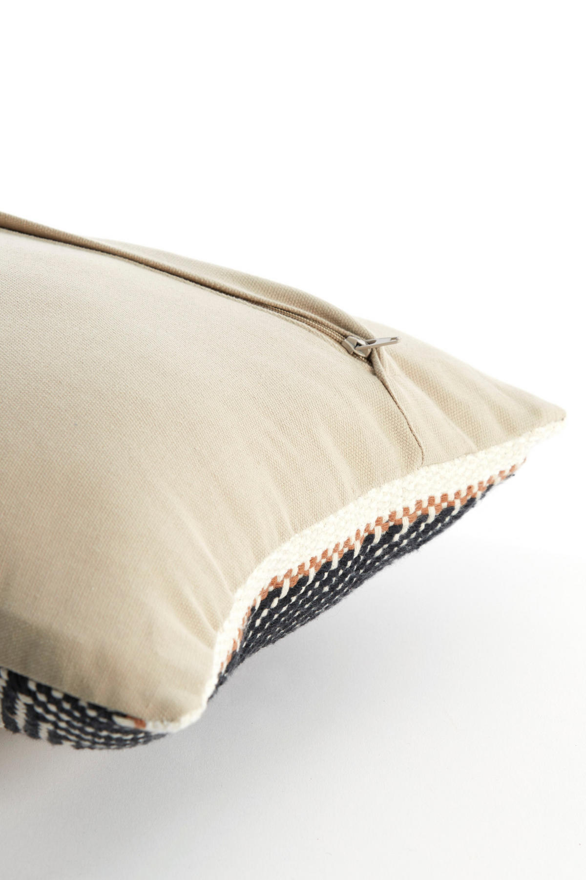 DEKOKISSEN Loura Weiß 60/30/10 cm - Weiß, Textil (30/60cm) - Light & Living