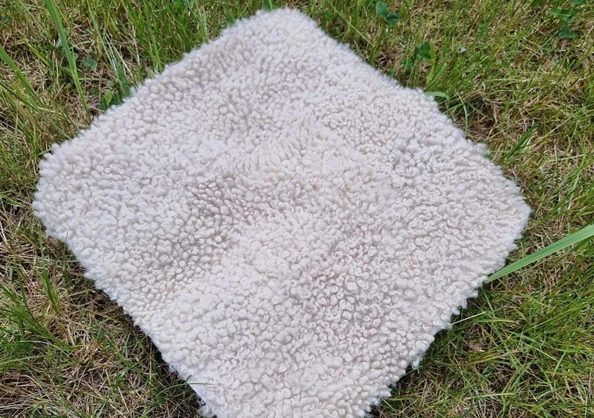 SITZAUFLAGE Lammfell Patchwork natur vernäht weich 37x37 cm Beige Eckig - Beige, Fell (37/37cm) - Provellus