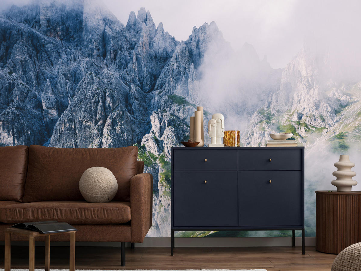 FOTOTAPETE für Wohnzimmer Felsige Berge Nebel Moos 500x350 - Blau/Weiß, Papier (500/350cm) - Muralo