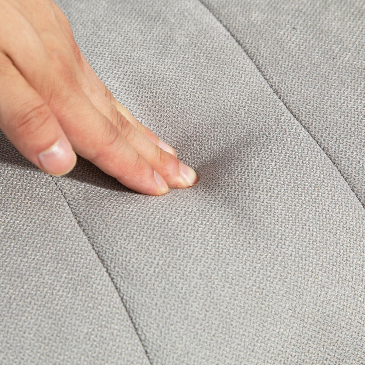 SCHAUKELSTUHL 65/90/98 cm grau aus Polyester mit Nierenkissen und Seitentaschen - Grau, Textil (65/98/90cm) - OKWISH