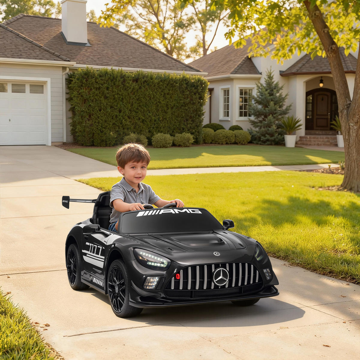 MERCEDES-ELEKTROAUTO DE-06240 AMG lizenziert mit Fernbedienung und Musik Schwarz - Schwarz, Kunststoff/Metall (115/66/44cm) - ComfortXL