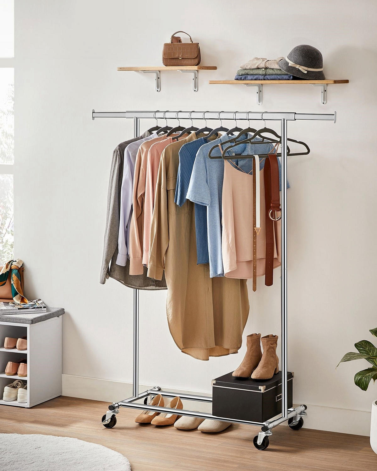 KLEIDERSTÄNDER Banjul - Silberfarben, Metall (132/160/45.4cm) - Hansiro