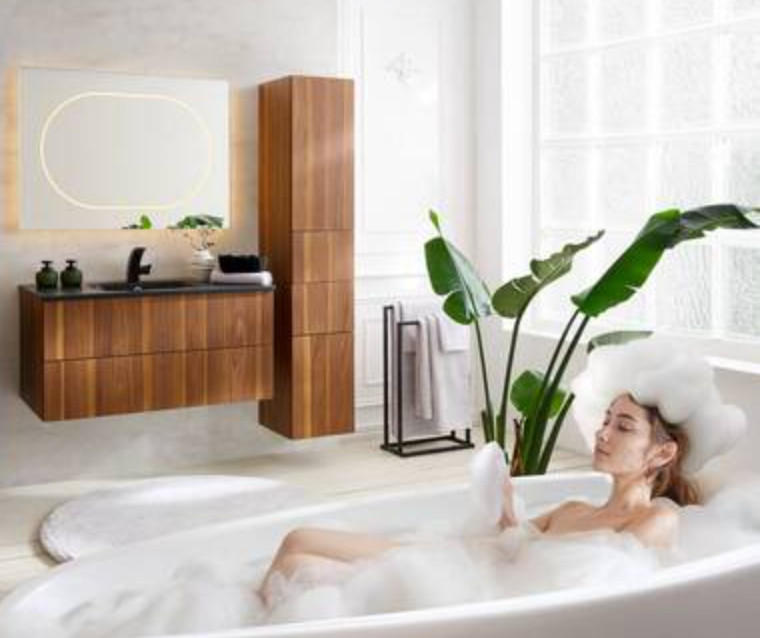 BADEZIMMER POLLOCK ISOLA - Dieter Knoll