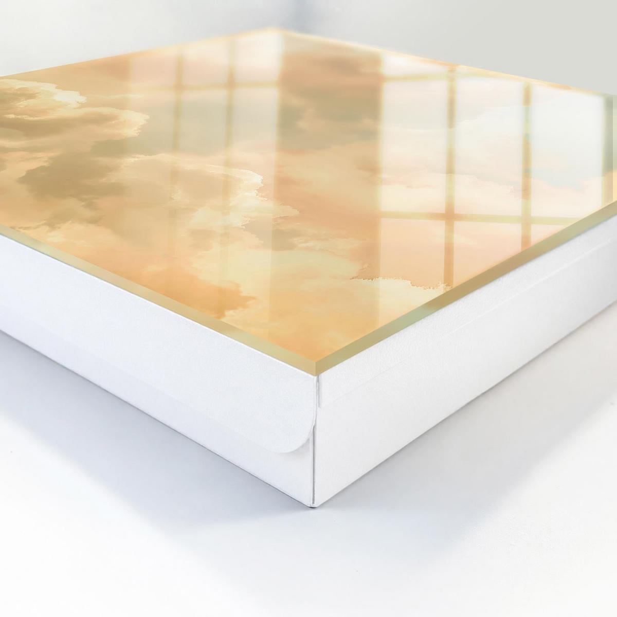 SCHLÜSSELBOX Weiß 30x30 cm – Türöffnung nach rechts - Pastellfarbene Wolken - Beige, Metall (30/30/5cm) - TULUP