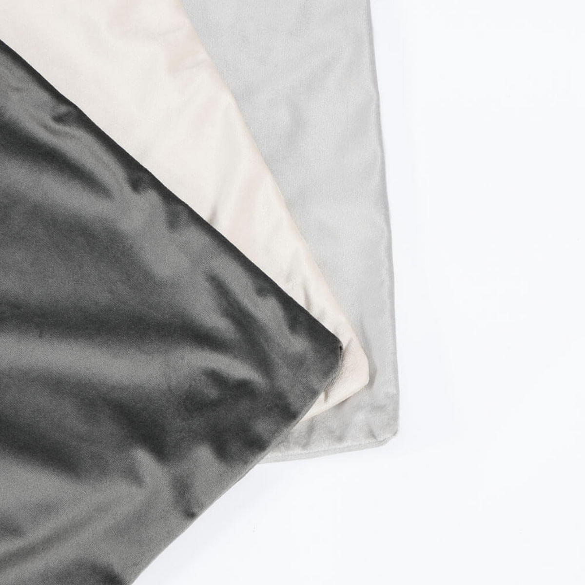 KISSENBEZUG COUSHY - Beige, mit Kissenfüllung - Beige, Kunststoff (50/50cm) - Home Deluxe