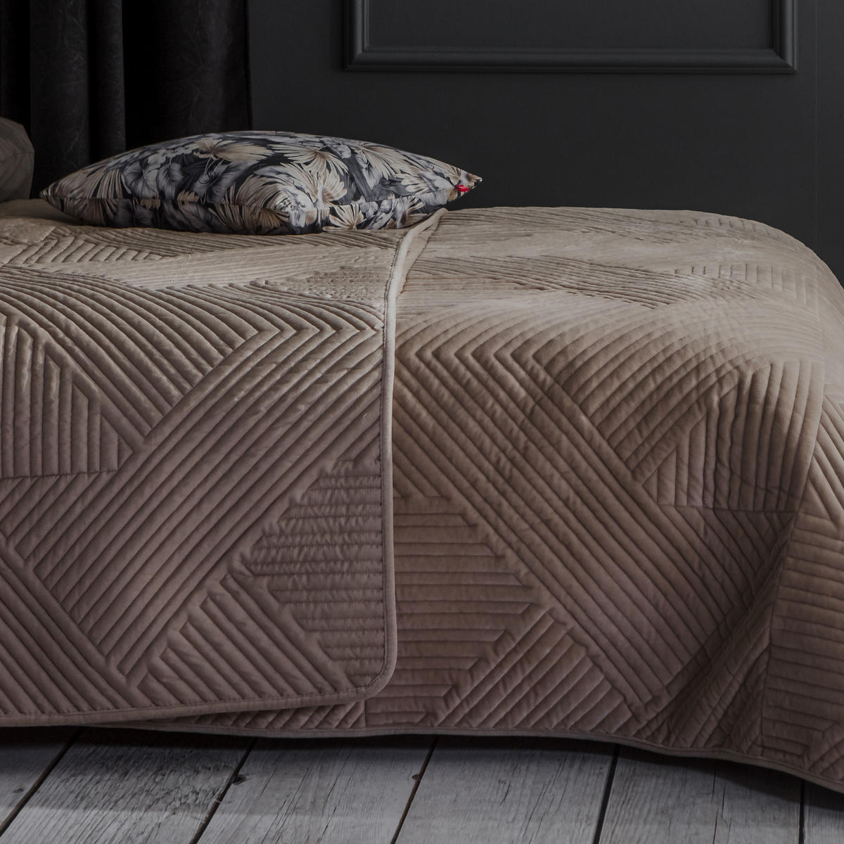TAGESDECKE Minister - Beige, Textil (200/220cm) - home&you