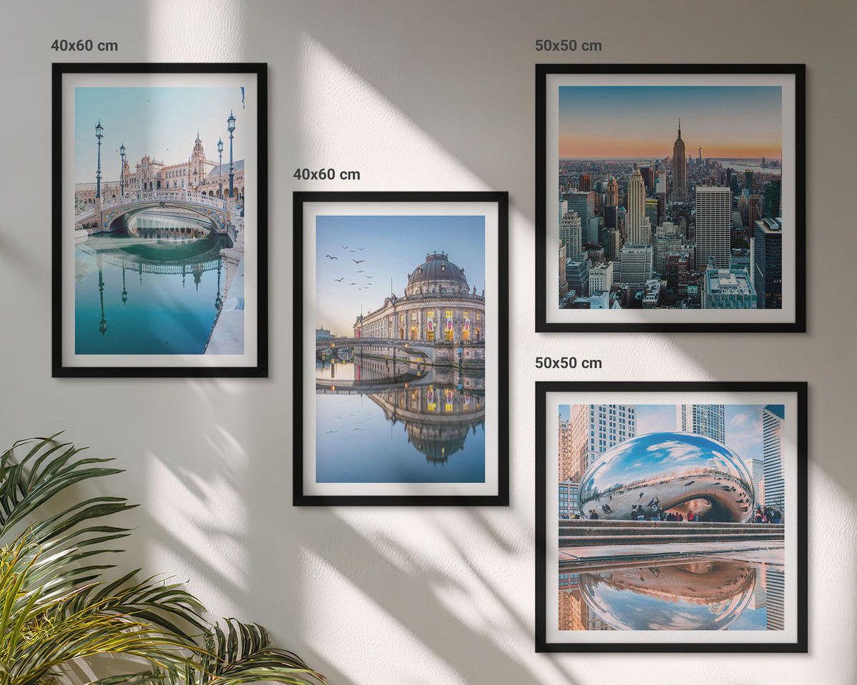 BILDER SET 4er Set - 50x50 cm & 40x60 cm Schwarzer Rahmen - Architektur von Städten am Wasser - Schwarz, Kunststoff (50/50cm) - TULUP