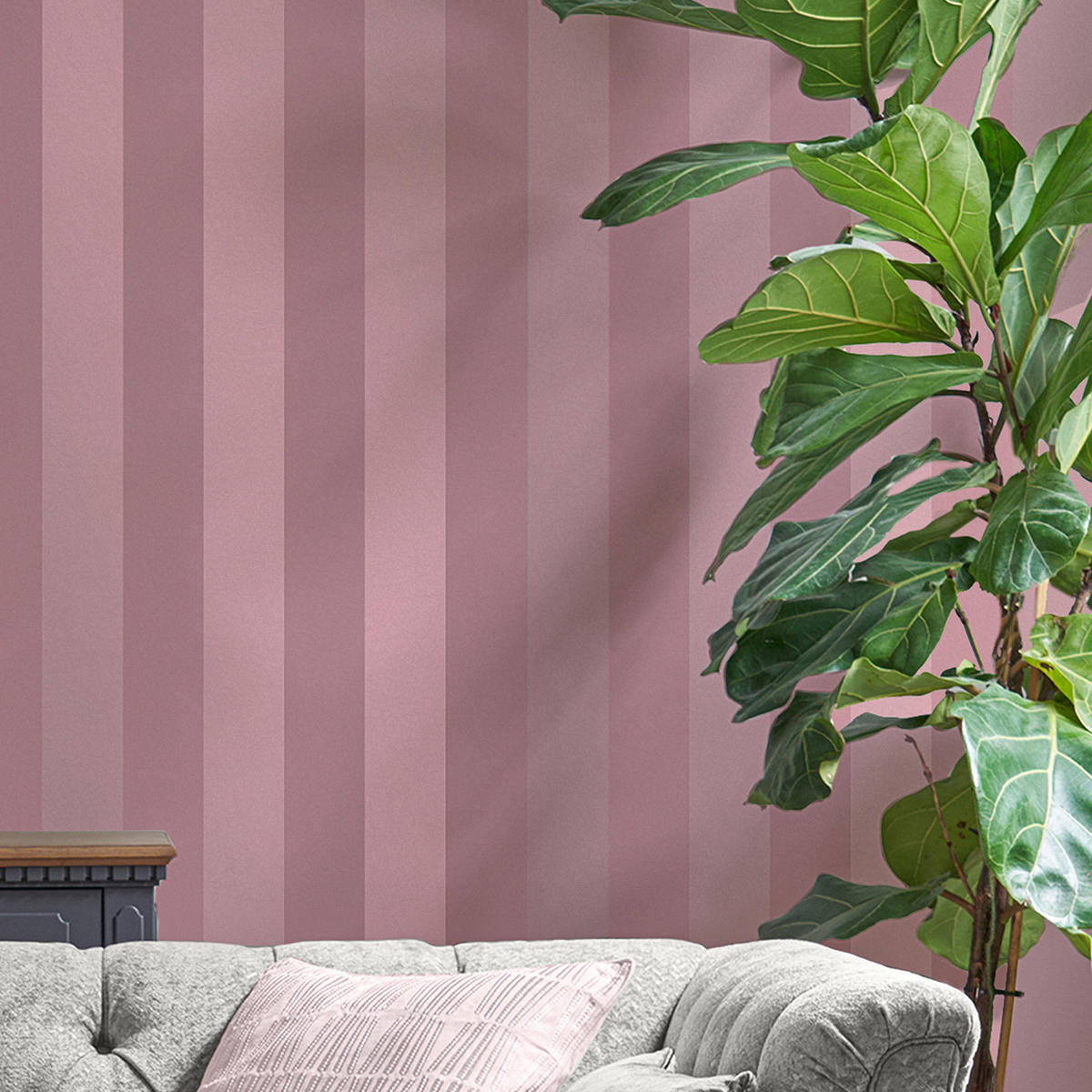 VLIESTAPETE Lille Pearlescent Stripe | Rosa | Streifen | 10mx52cm - Pink, Papier/Kunststoff (52/1000cm) - Graham & Brown