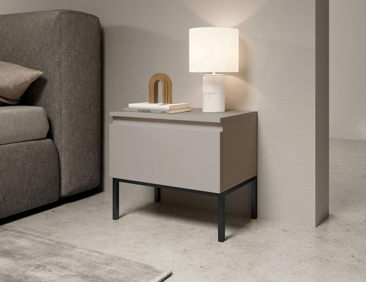 NACHTSCHRANK Bemmi Beige mit schwarzen Beinen - Beige/Schwarz, Holzwerkstoff/Metall (49/43/32cm) - Selsey