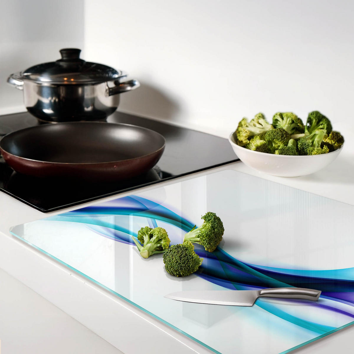GLASPLATTE 60x52 cm Abstrakte Wellen - Blau, Glas (60/0.4/52cm) - TULUP