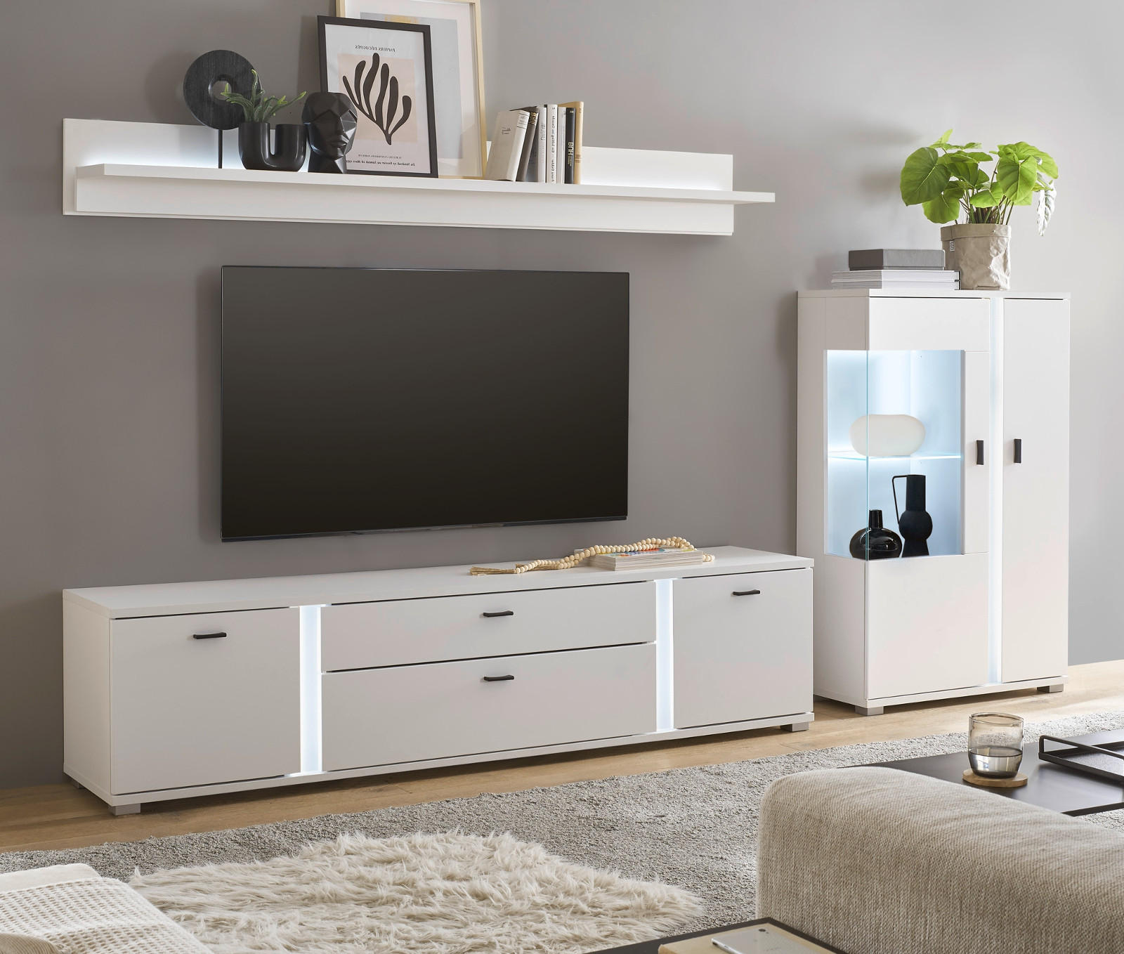 WOHNWAND weiß matt, Wohnkombination inklusive Frontbeleuchtung 290 cm - Weiß, Holzwerkstoff (290/170/42cm) - Furn.Design