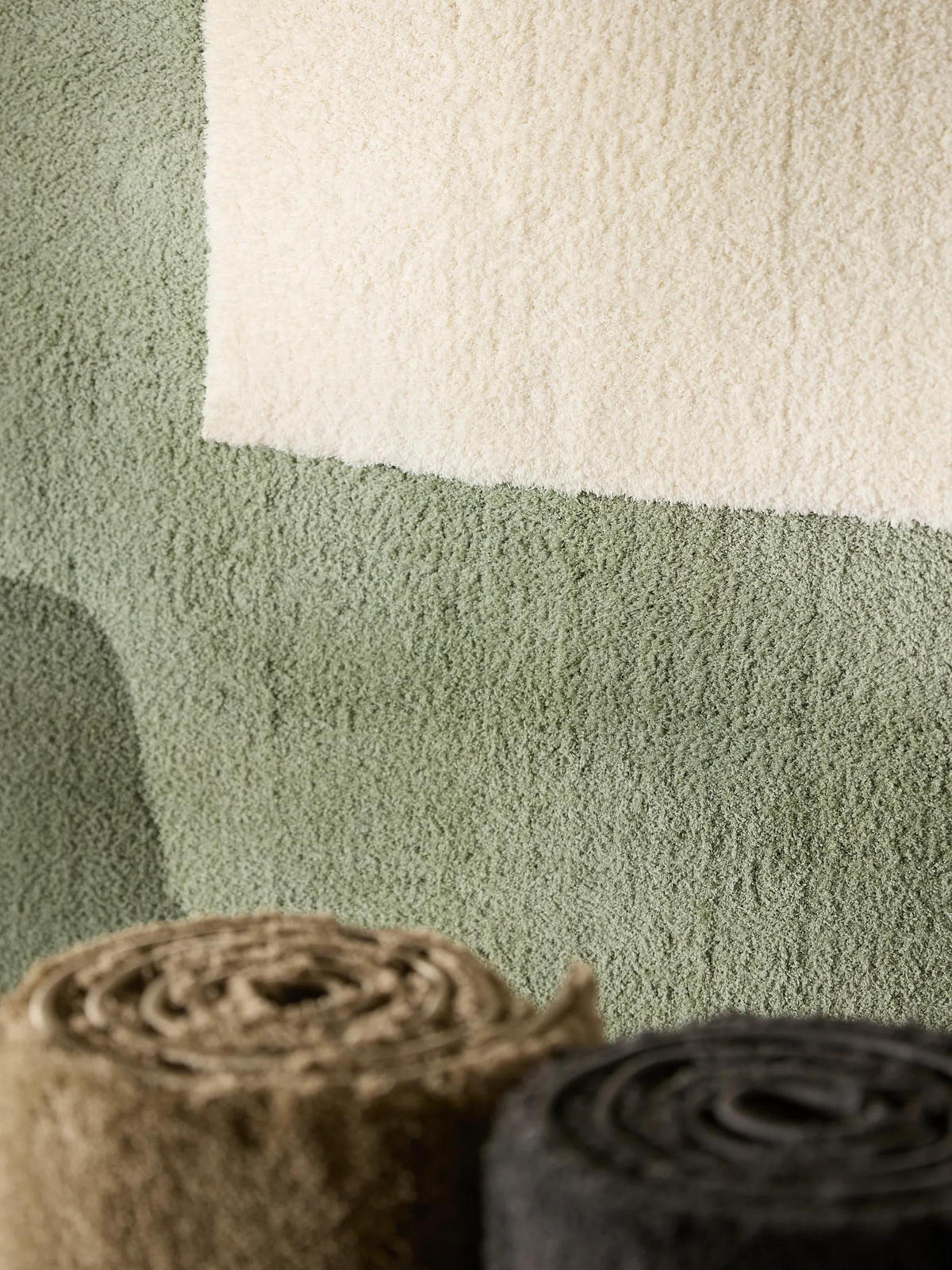 PREPROGA Shaggy v barvi sodasto bele barve 200x290 cm - bela, tekstil/naravni materiali (200/290cm) - benuta Nest