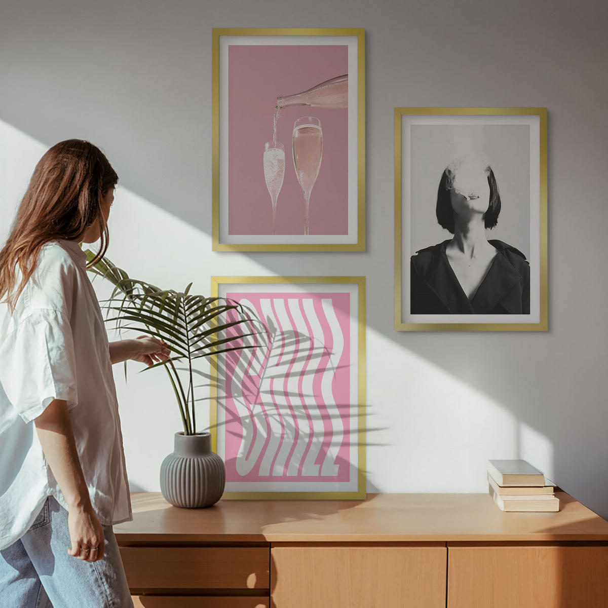 WANDBILDER 3er Set - 40x60 cm Goldrahmen - Stilvolles Porträt, Champagner-Entspannung - Goldfarben, Kunststoff (40/60cm) - ArtPrintCave