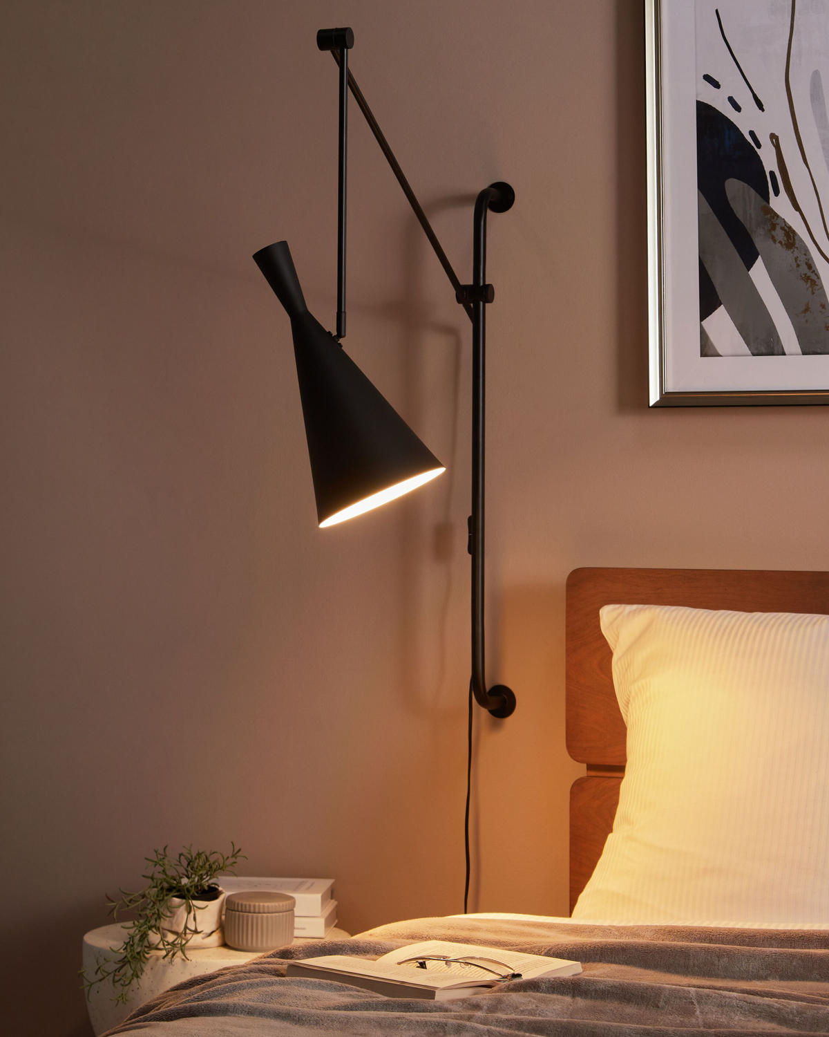 WANDLAMPE Schwarz Marisa - Schwarz, Metall (18/125/64cm) - Beliani