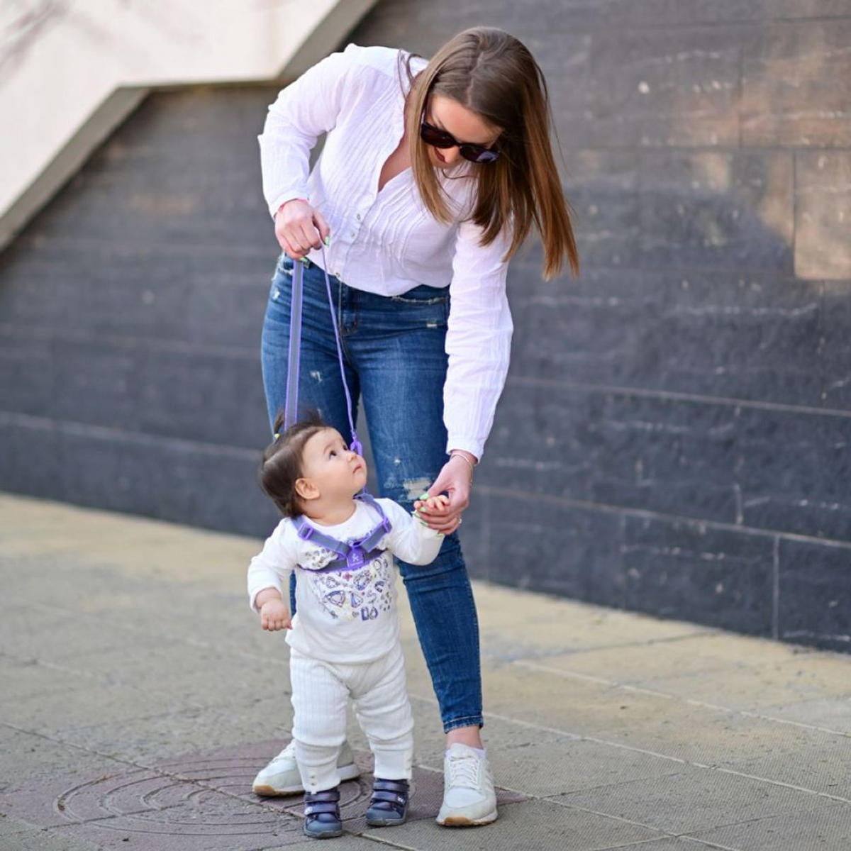 LAUFLERNHILFE Baby Walk schwarz Laufgurt, Laufleine, Gurte verstellbar - Schwarz, Kunststoff (18/1/44cm) - Lorelli