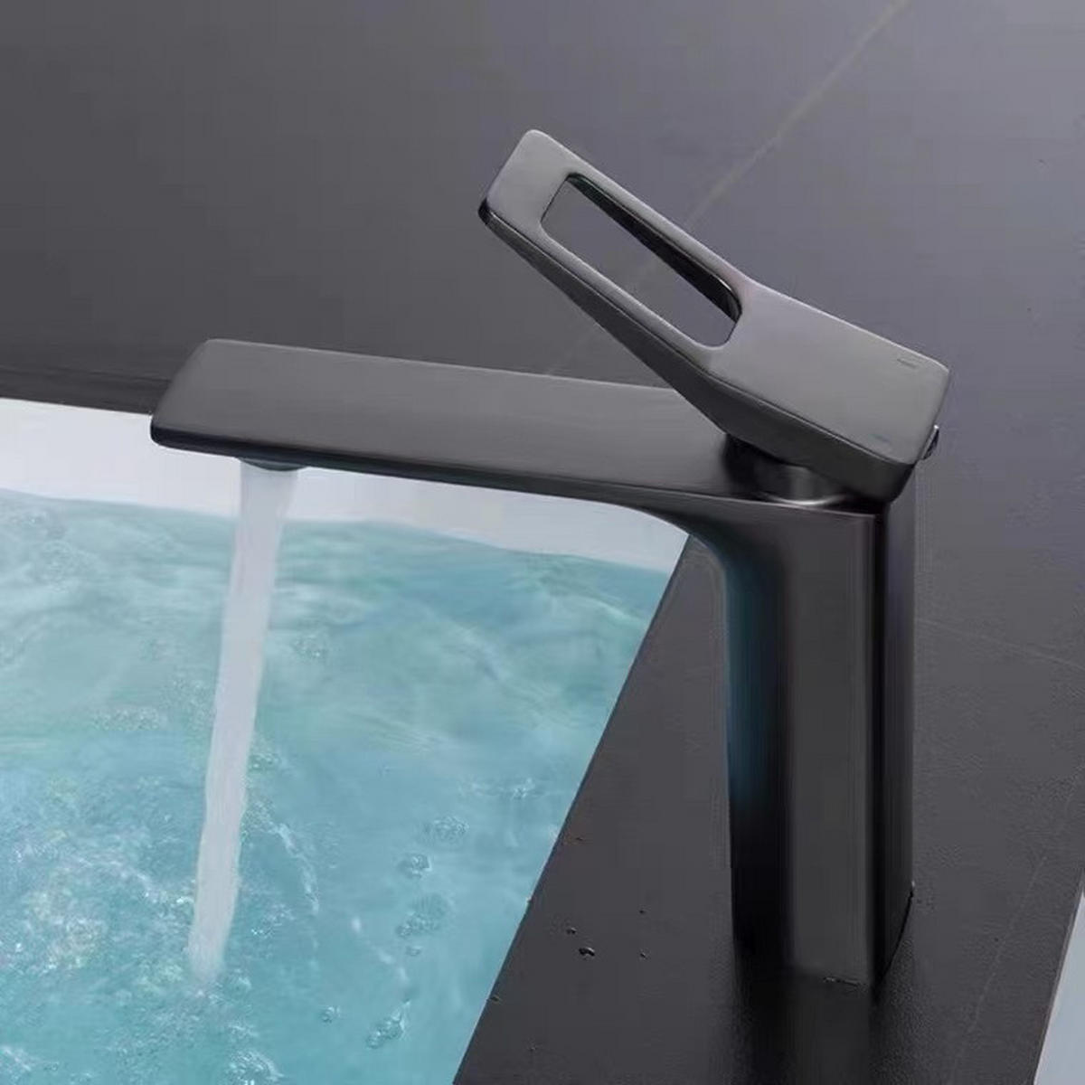 BADEZIMMERARMATUR, 195 x 150 mm, mit 60 cm Wasserrohr，Grauer - Grau, Metall (27/6/23cm) - Vallsero