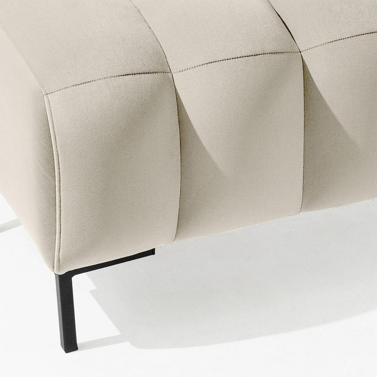 SITZHOCKER Polsterhocker PECCO, Veloursstoff - Blau/Schwarz, Holz/Textil (60/50/50cm) - KONSIMO®