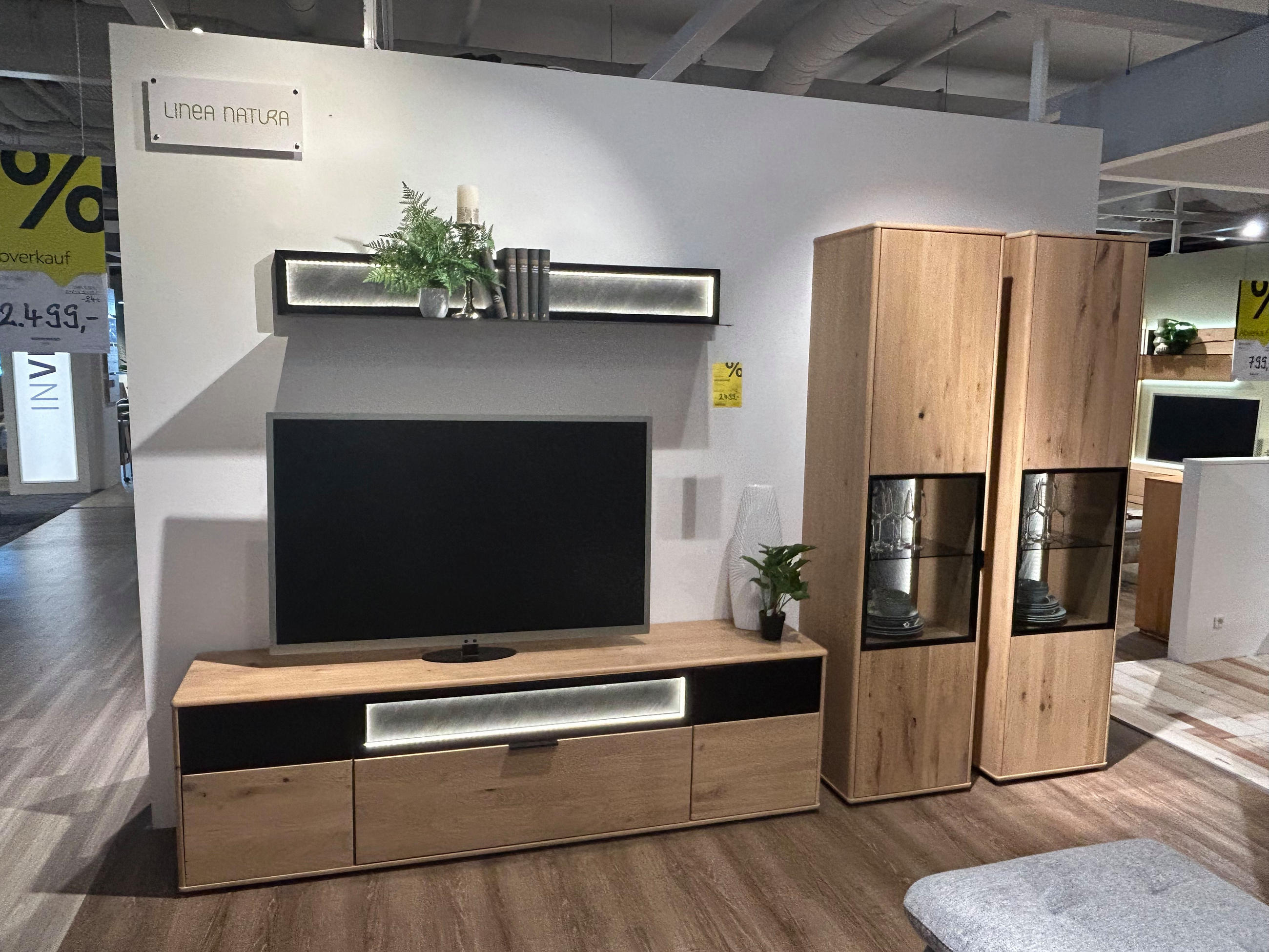 WOHNWAND NAKURI - Linea Natura