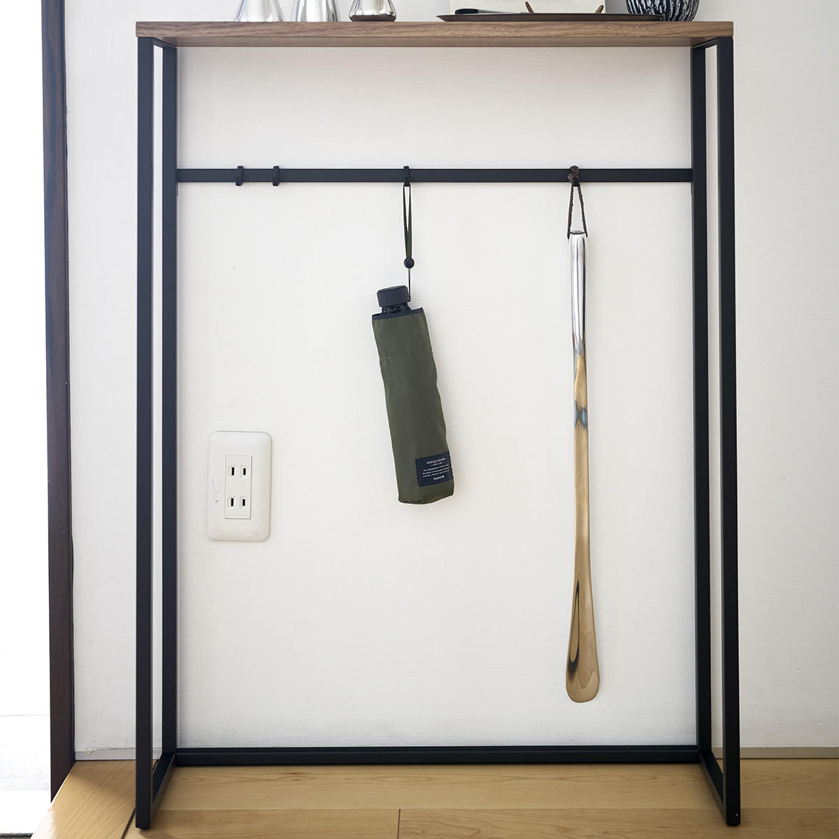 KONSOLENTISCH aus Metall und Holz - L60 cm - Schwarz, Metall (19/18.5/80.5cm) - Yamazaki