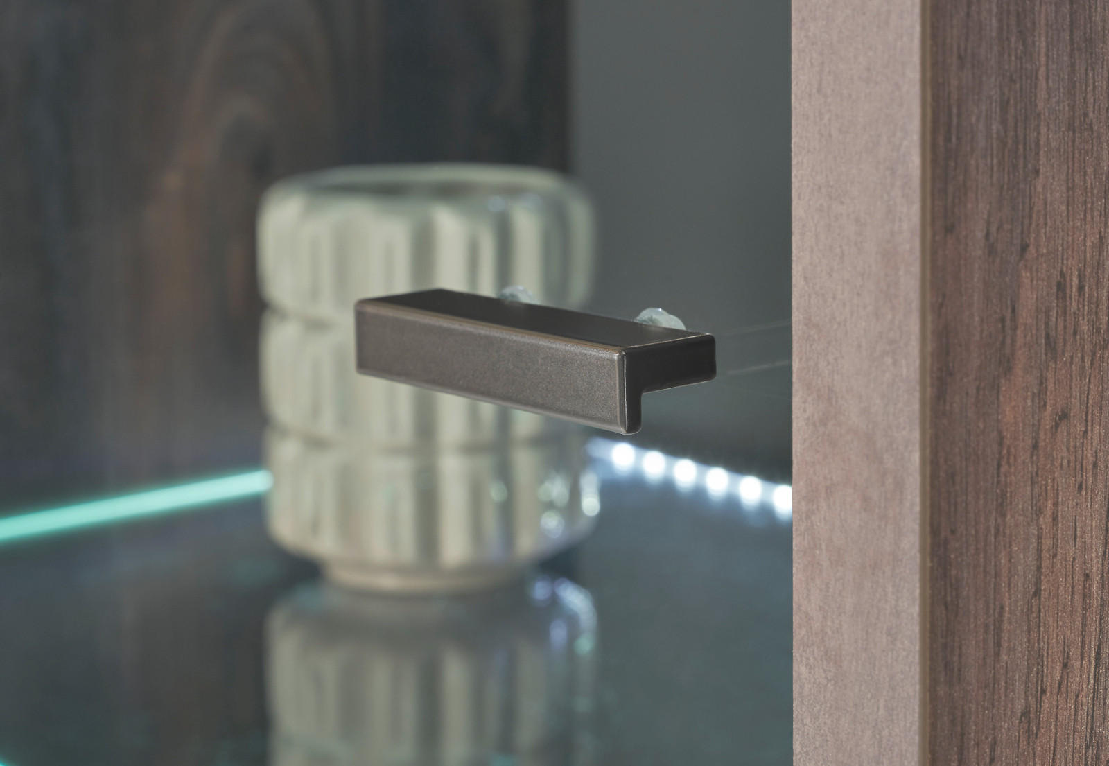 Thumbnail - Furn.Design Vitrine, Eiche, Glas, Holzwerkstoff, Nachbildung, 80x200x40 cm, Wohnzimmer, Wohnwände, Vitrinenschränke