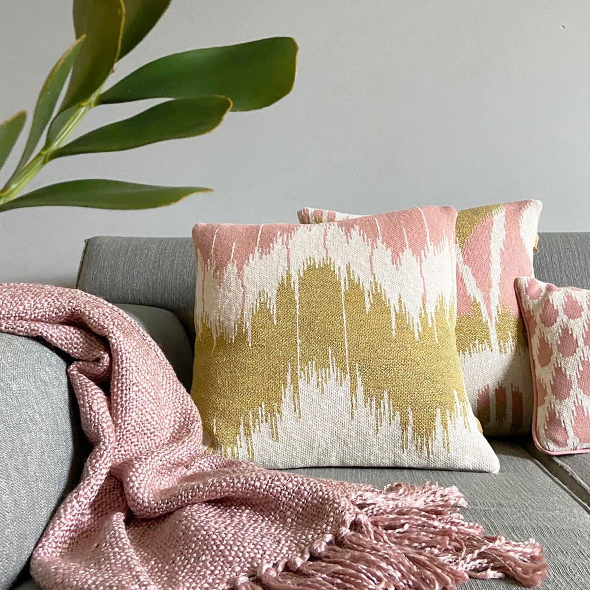 DEKOKISSEN Welle gestrickt Rosa 50x50 - Pink, Textil (50/50/12cm) - Malagoon