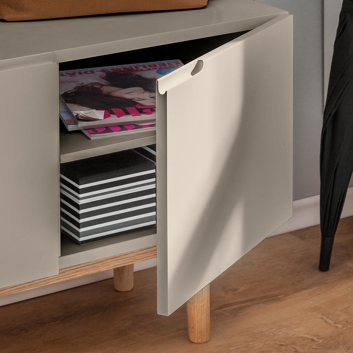 SCHUHKOMMODE - Taupe, Eichenholz/Holz (76/52/37cm) - home24