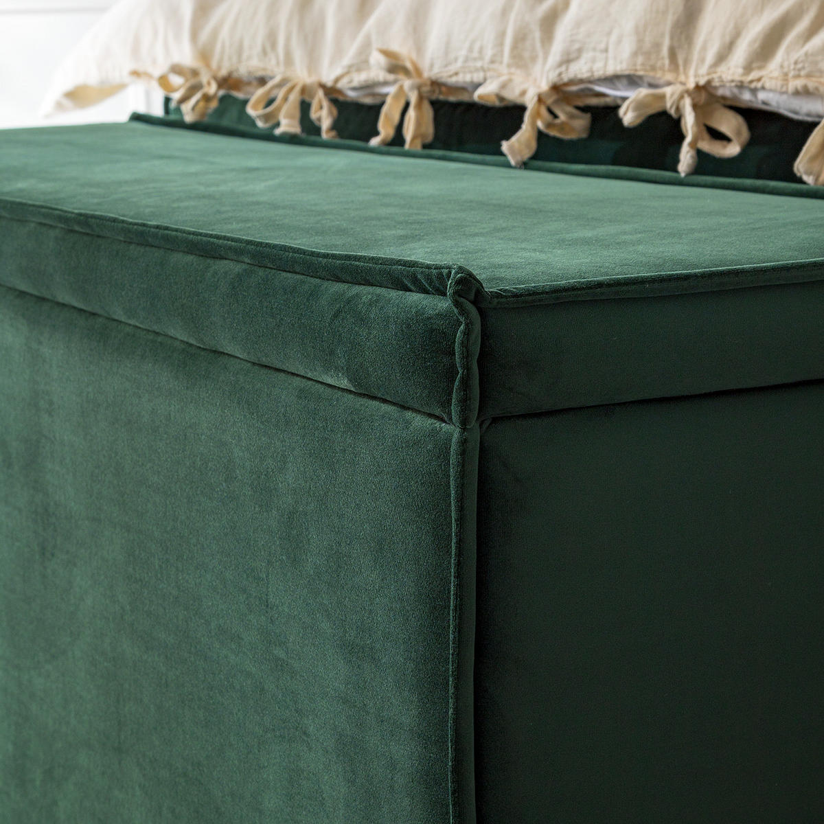 BETTTRUHE - Samt - Dunkelgrün, Kunststoff/Textil (140/51/40cm) - home24