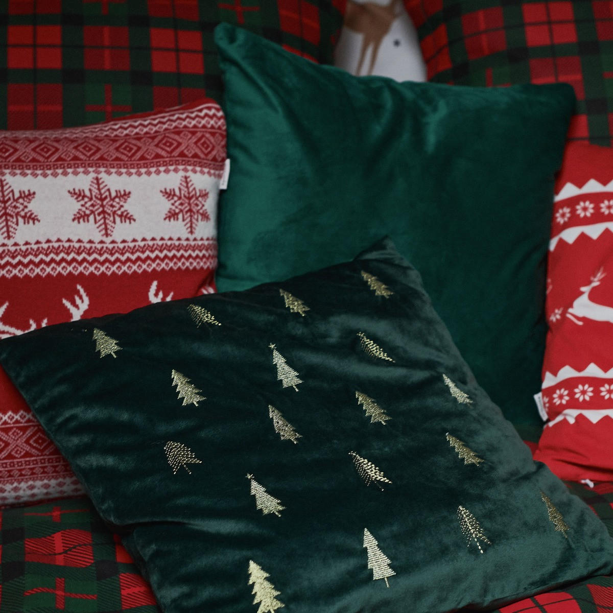 KOPFKISSENBEZUG Gosta grün 45/45 cm - Grün, Textil (45/45cm) - Homla