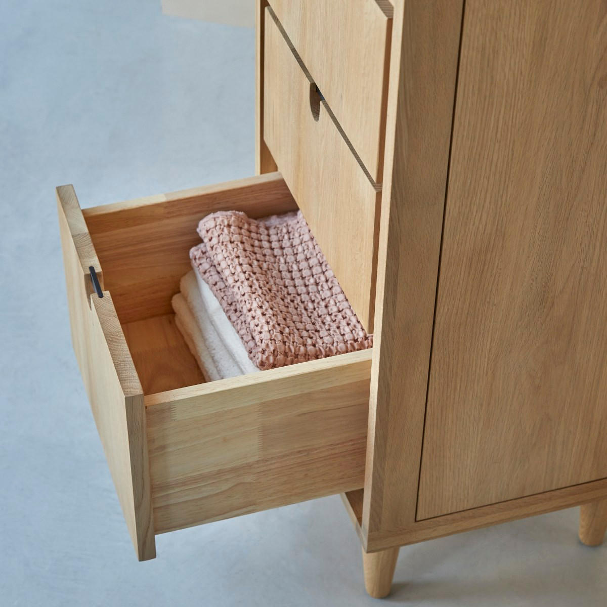 HOCHSCHRANK Jonàk Natur aus Eiche - Naturfarben, Holz (40/180/35cm) - Tikamoon