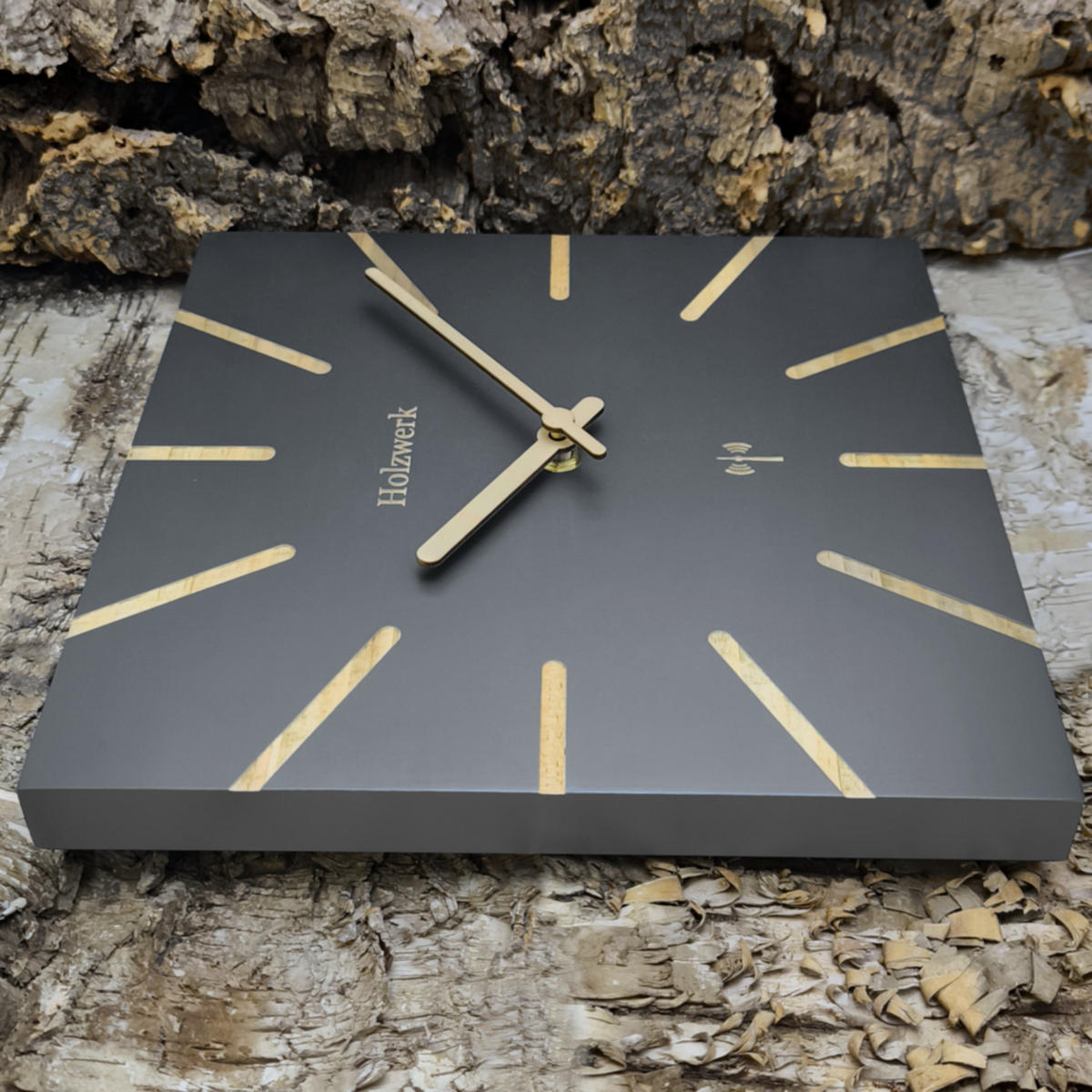 WANDUHR Holz Designer eckige MAINBURG (FUNK) Loft Wand Uhr, grau - Dunkelgrau, Holz/Metall (25/25/2cm) - Holzwerk