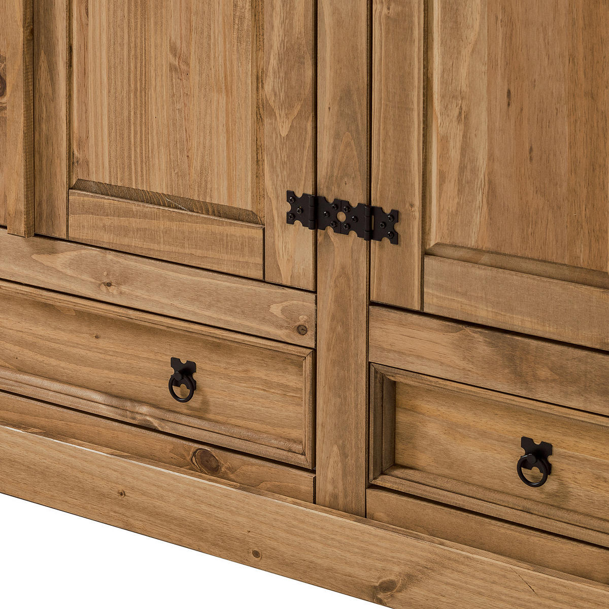 DREHTÜRENSCHRANK - Eckig - Kiefer massiv - Schwarz/Kieferfarben, Holz/Metall (194/195/56cm) - home24