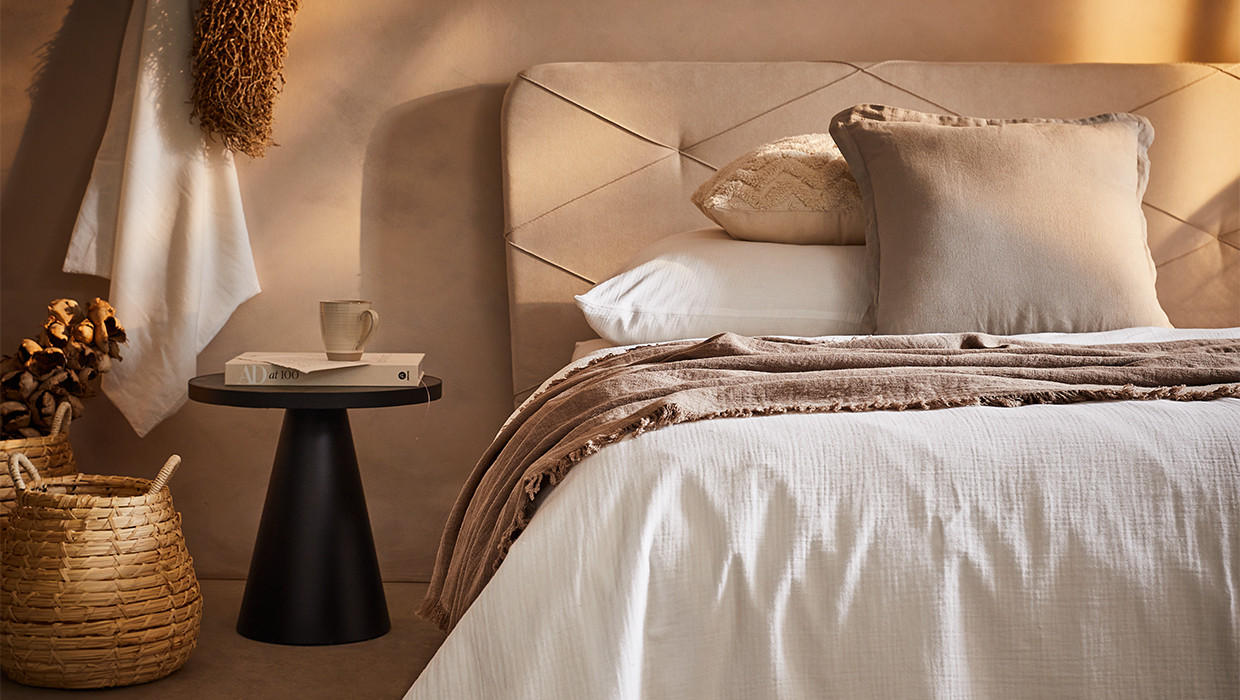 boho dekorácia spálne, prírodné materiály, makramé