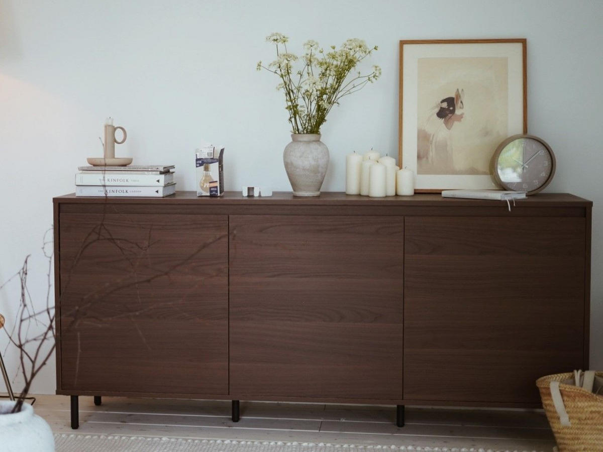 SKŘÍŇ Tmavě hnědá Nikea - tmavě hnědá, kompozitní dřevo (165/75/40cm) - Beliani