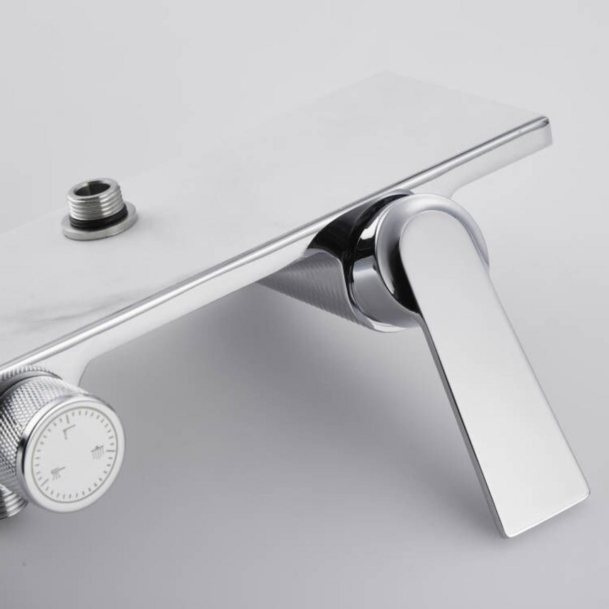 DUSCHARMATUR ICONIC - Weiß - Weiß, Metall (28/120/37.5cm) - Home Deluxe