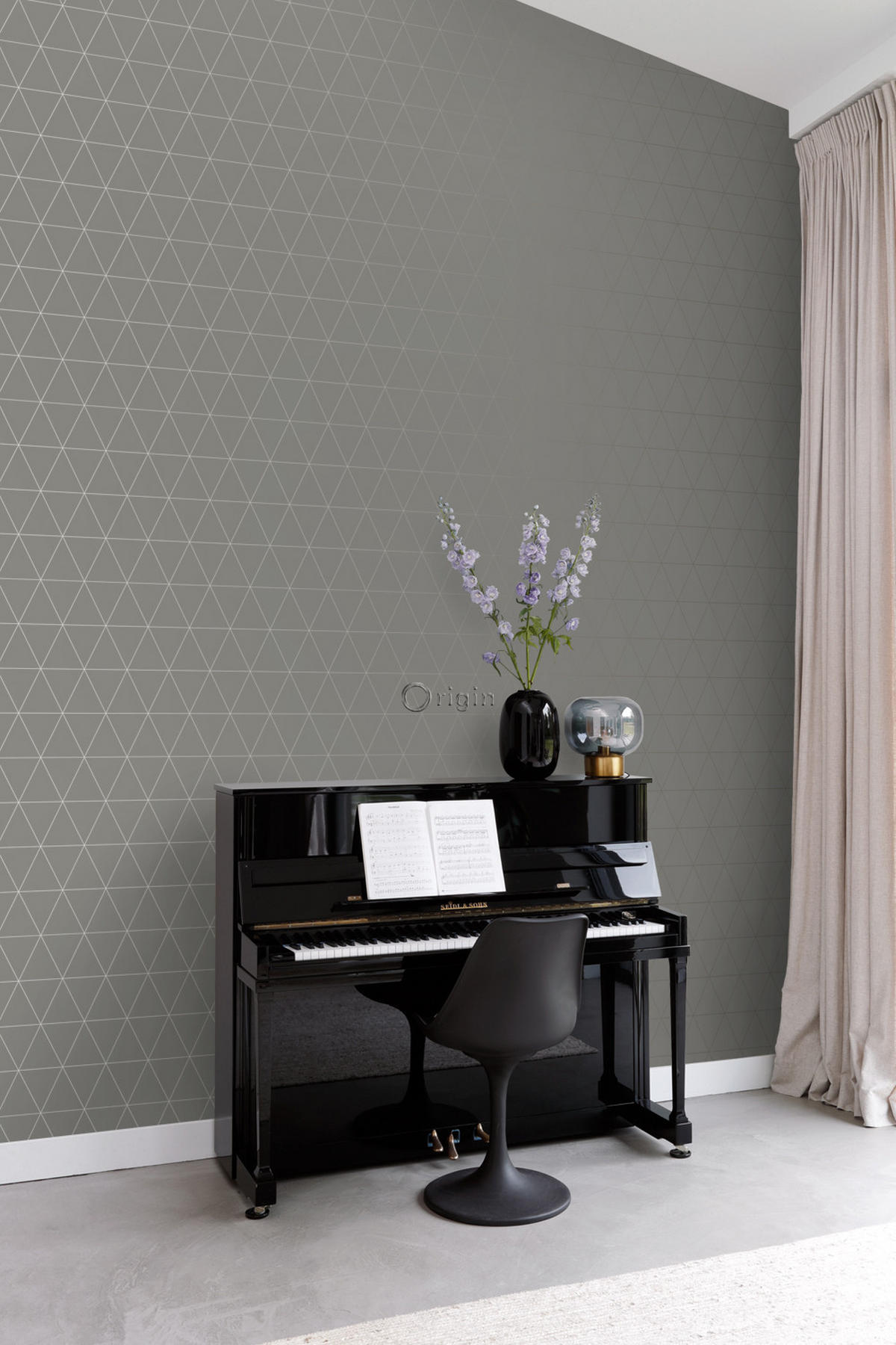 TAPETE grafische Dreiecke 53 cm x 10.05 m - Grau, Papier (53/1000cm) - Origin Wallcoverings