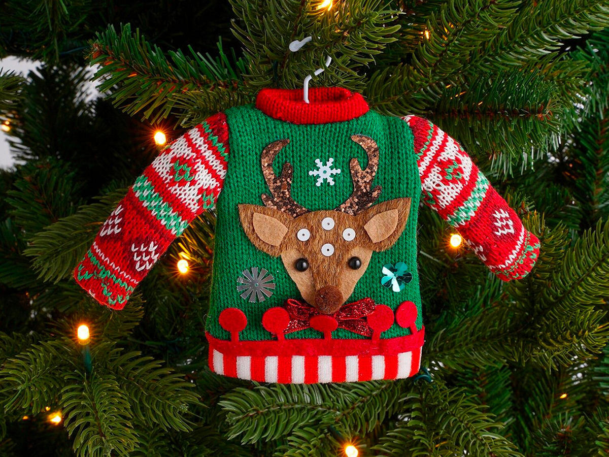 WEIHNACHTSBAUMANHÄNGER Pullover mit Hirsch, 20, 5 cm, Stoff - Rot/Grün, Kunststoff/Textil (15/15/25cm) - LAALU