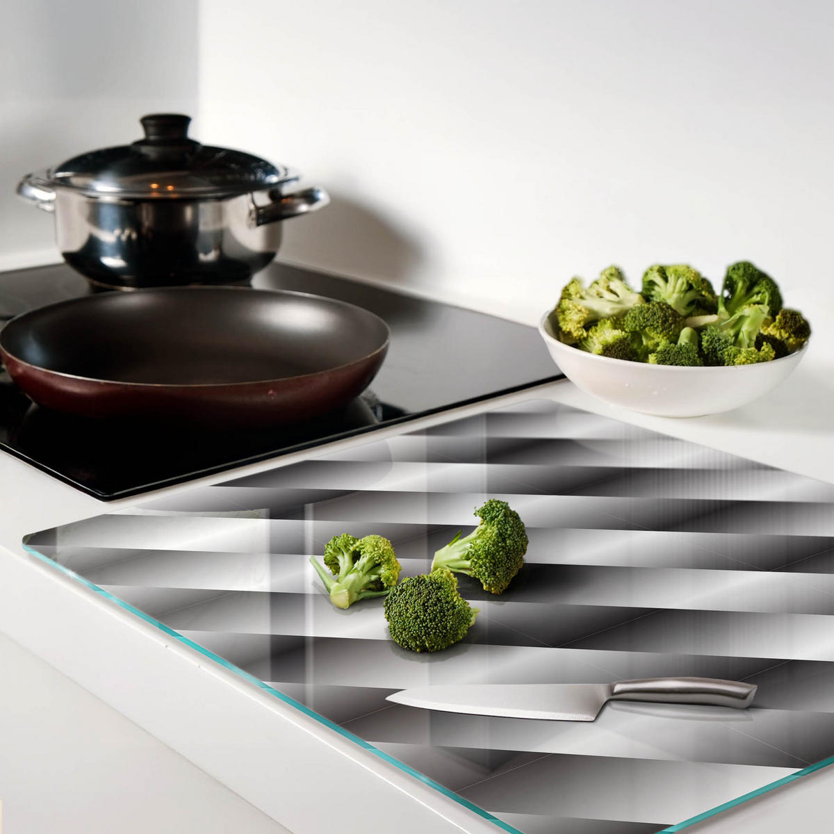 GLASPLATTE 60x52 cm Abstrakte Streifen - Silberfarben, Glas (60/0.4/52cm) - TULUP