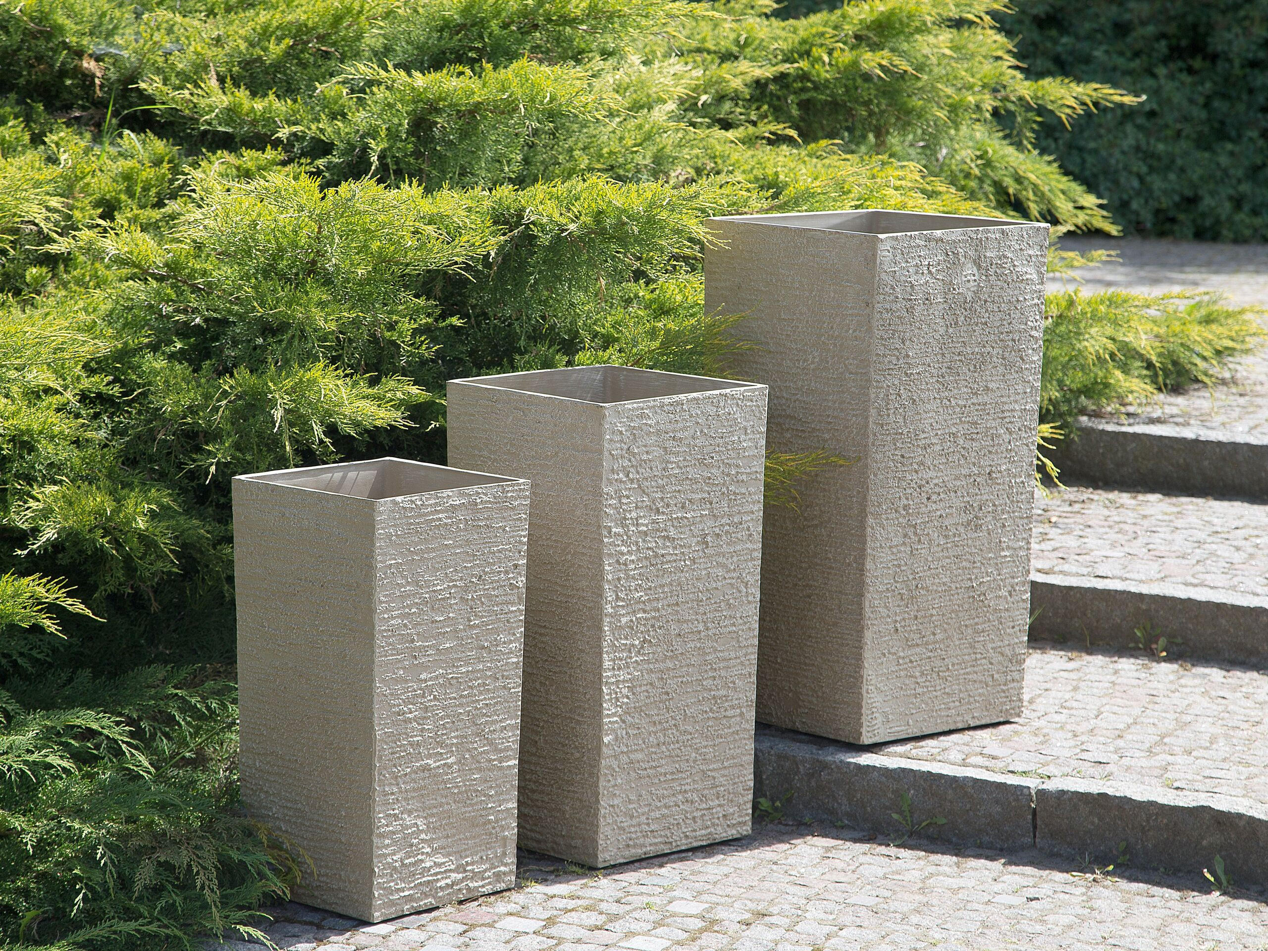 BLUMENTOPF hellbeige quadratisch 35/35/70 cm Gaza - Beige, Stein (70cm) - Beliani