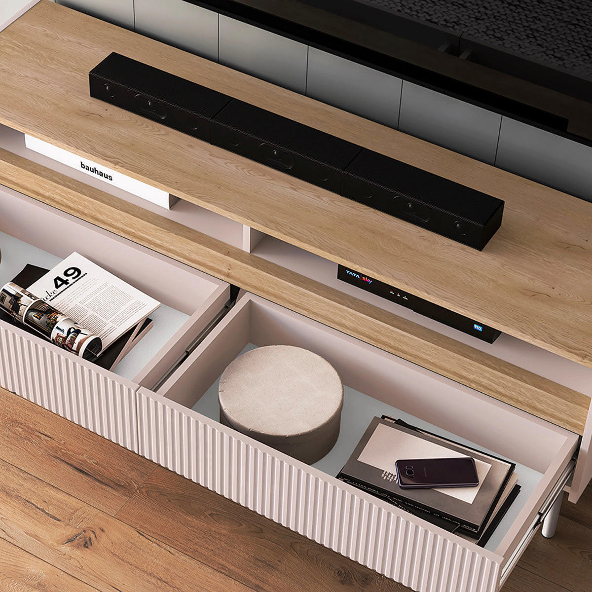 TV-MÖBEL Connie Kaschmir und Holz - Beige, Holzwerkstoff (153.8/54.9/40cm) - Petits-meubles