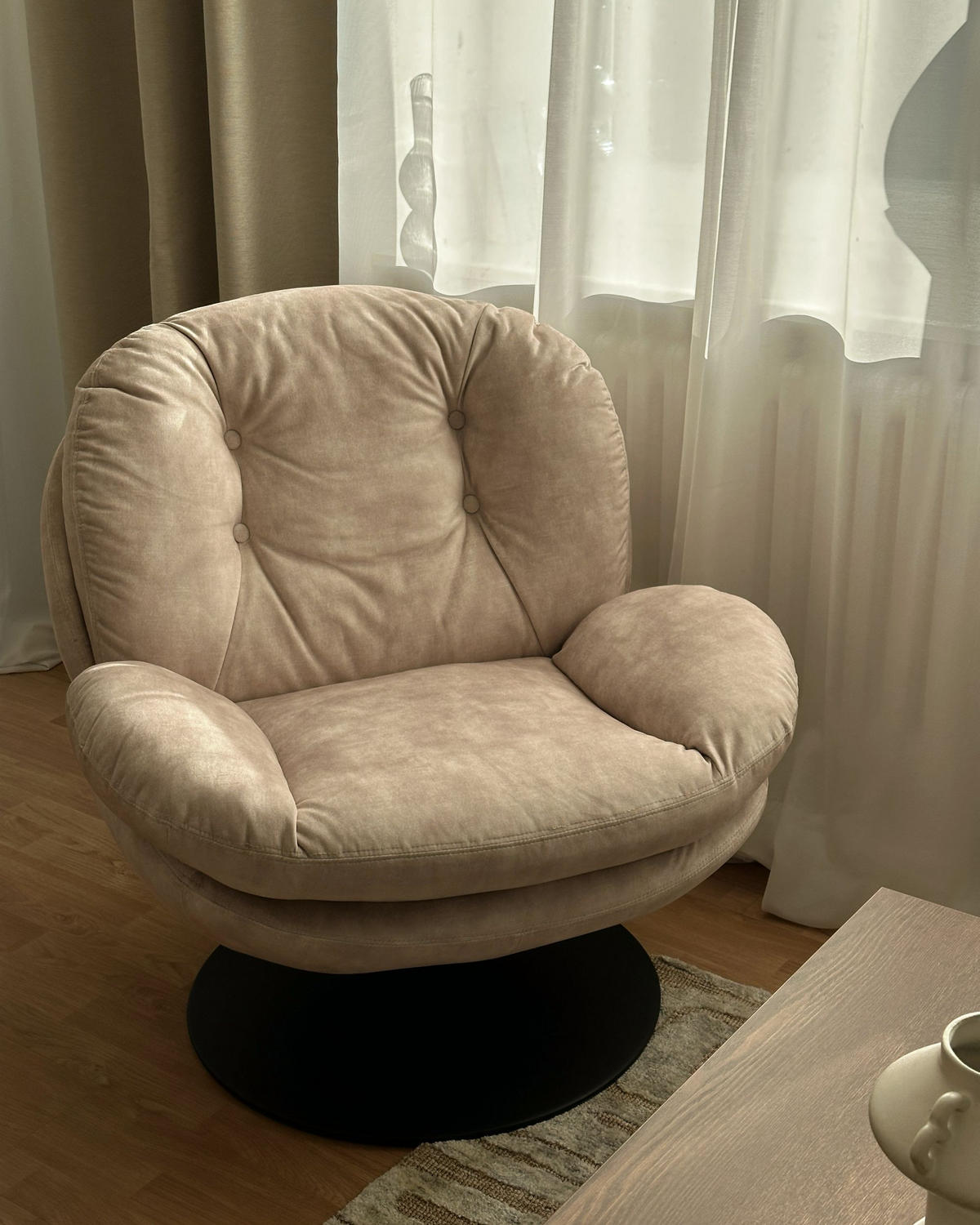 SESSEL Samtstoff Helles Beige Nolvik - Beige/Schwarz, Textil (82/82/85cm) - Beliani