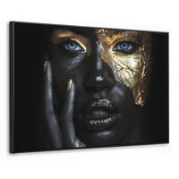 LEINWAND Bilder mit Rahmen - Frau - Gold - Porträt - Schwarz-Weiß - Luxus - 140x90 - Hellblau, Textil (140/90cm) - MuchoWow