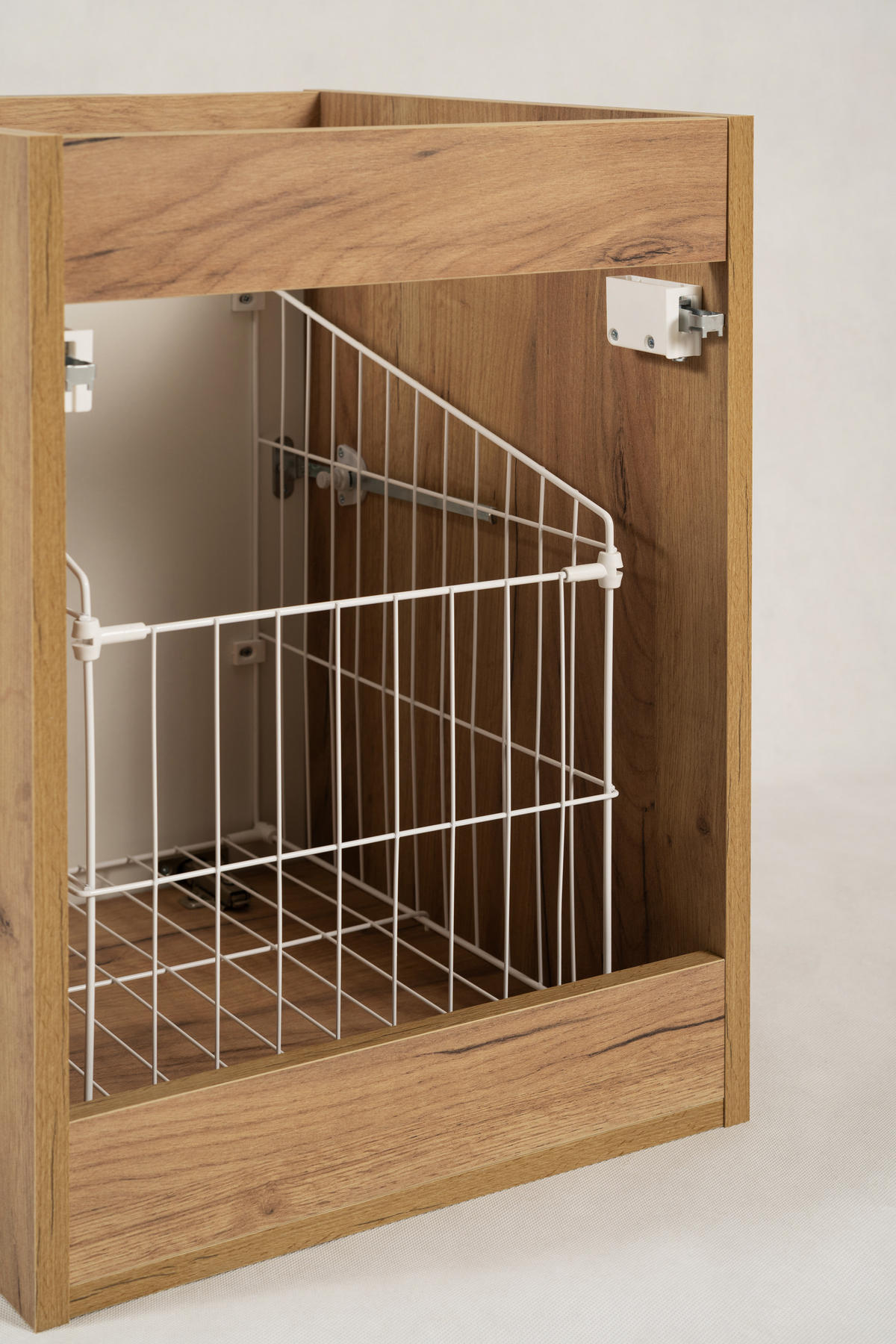 BADMÖBEL-SET MIT WÄSCHEKORB: goldene Griffe, Craft-Eiche, 100 x 46 x 58,6 cm - Eichefarben, Holzwerkstoff (100/58.6/46cm) - 3XE LIVING
