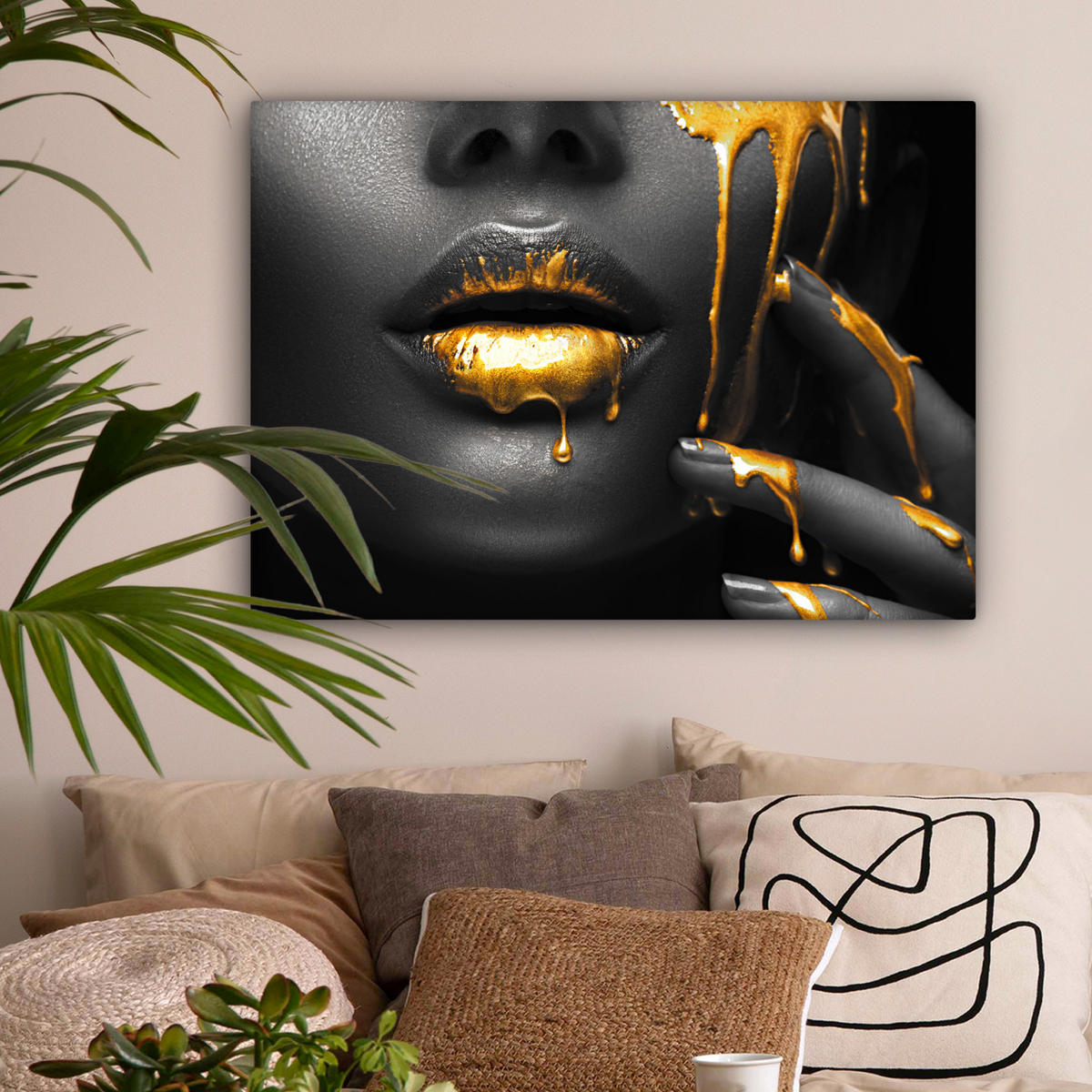 LEINWANDBILD Frau - Schwarz - Gold - Gesicht - Lippen Wandbilder 80x60 cm - Goldfarben, Textil (80/60cm) - MuchoWow