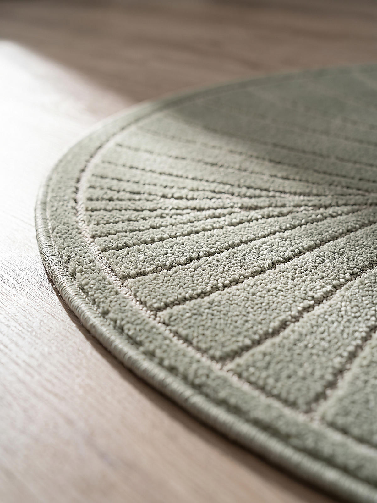 TEPPICH Outdoor, Fußbodenheizung-geeignet, mit Blattmotiv, aus Polypropylen, ENGADIN in Salbeigrün, Ø 160 cm - Grün, Textil (160/160cm) - KADIMA DESIGN