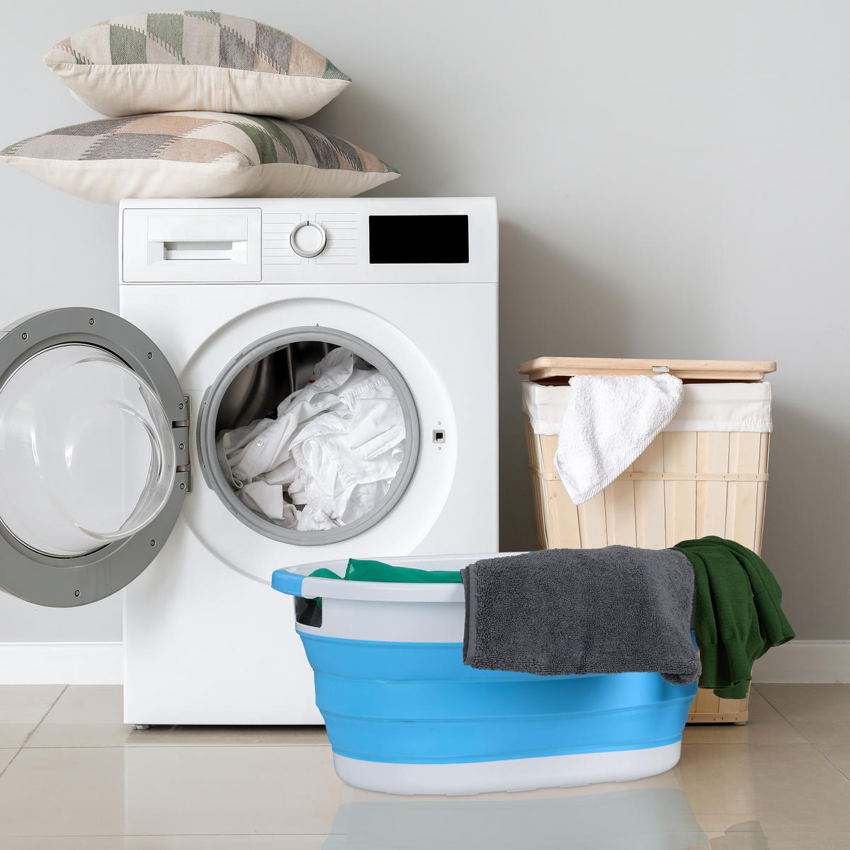 KÔŠ na prádlo - viacfarebná, plast (61/27.5/44cm) - Relaxdays