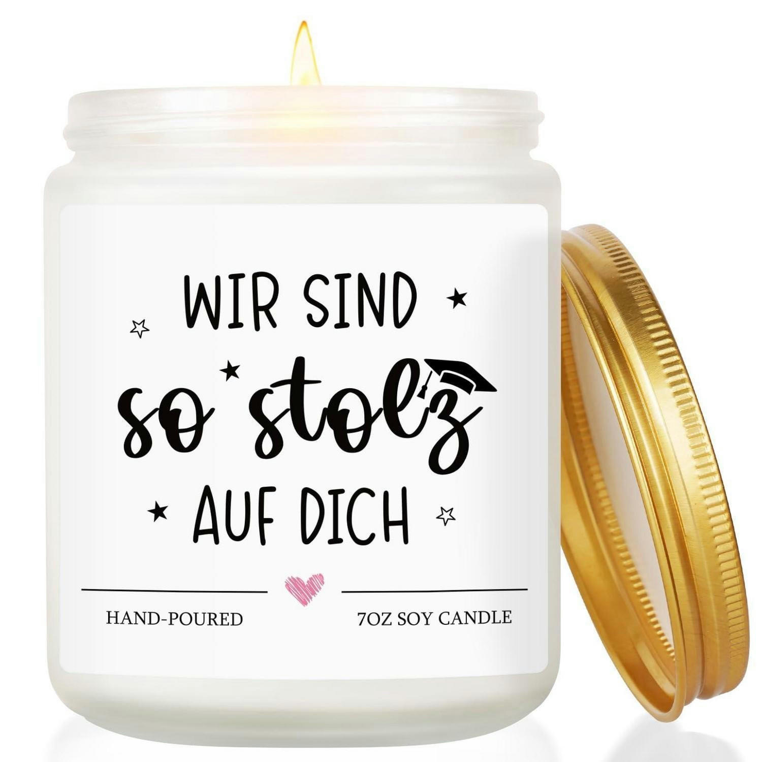 DUFTKERZE "Wir sind so stolz auf dich" Lavendel Sojawachs - Weiß, Paraffin (11cm)