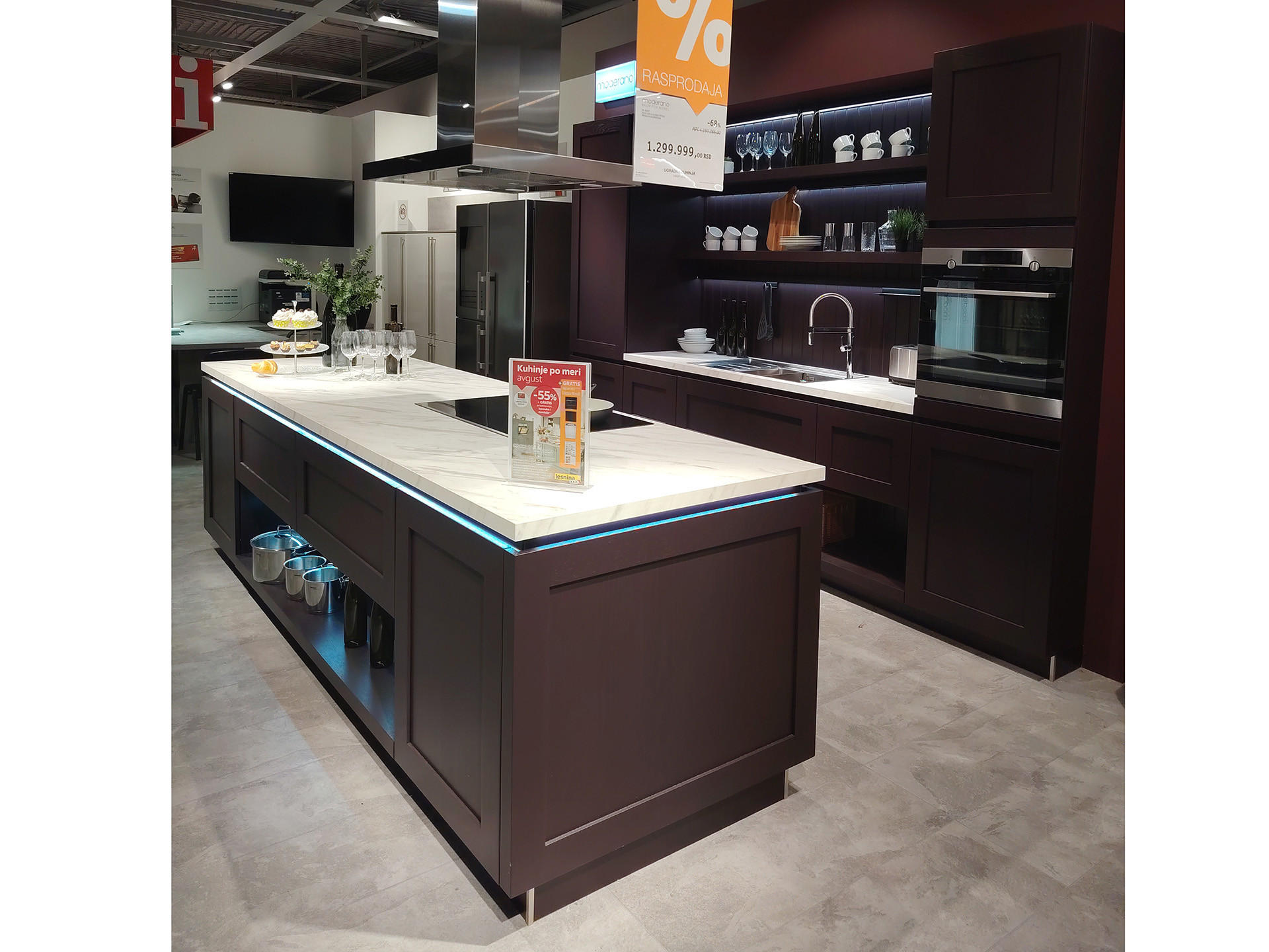 UGRADNA KUHINJA CONCEPT 130 INT - salonski eksponat