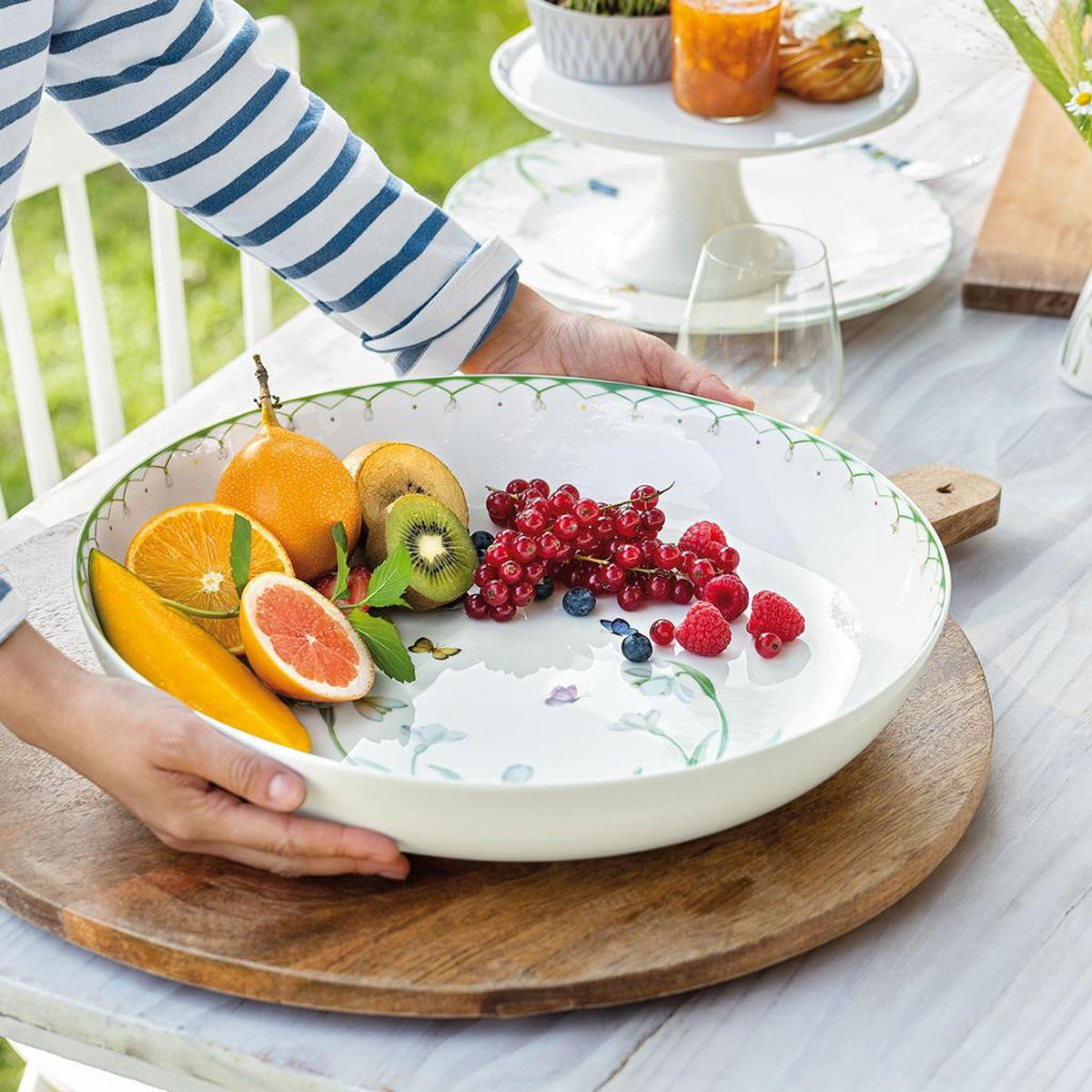 SCHÜSSEL Colourful Spring bunt 5,2 l - Multicolor, Keramik (38cm) - Villeroy & Boch
